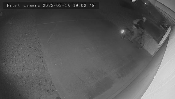 Porch Pirate David Death Wheels off with Phoenix Resident’s Packages